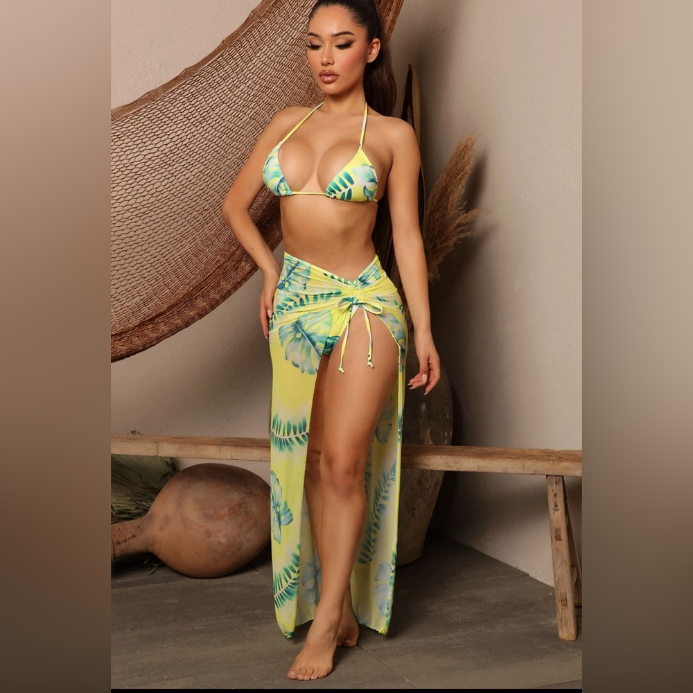 NWT Villa Views 3 Piece Bikini Set - Yellow READ DESCRIPTION ⬇️